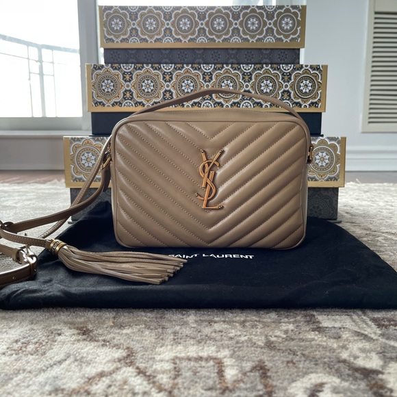 YSL Lou Camera Bag [SOLD] - Picture 2 of 11